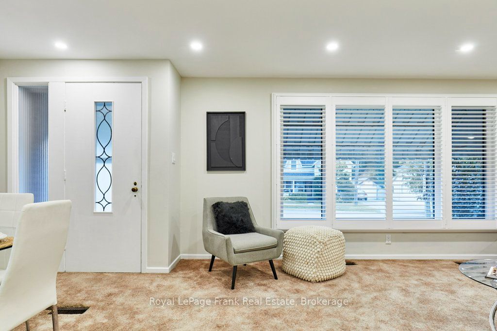15111 Simcoe Street Property Photo 5