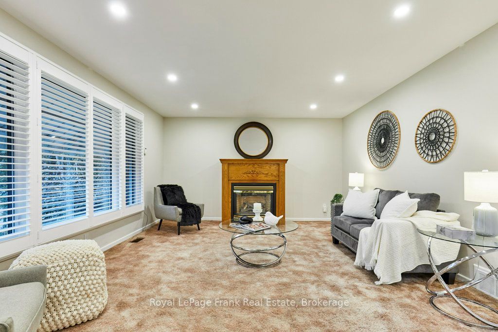 15111 Simcoe Street Property Photo 10