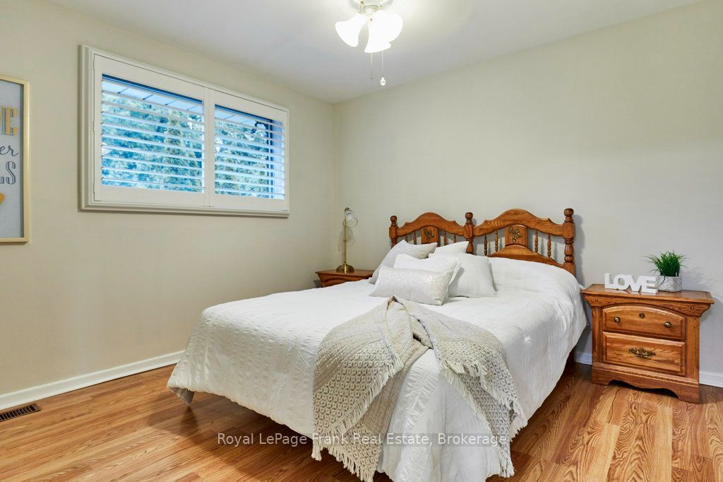 15111 Simcoe Street Property Photo 18
