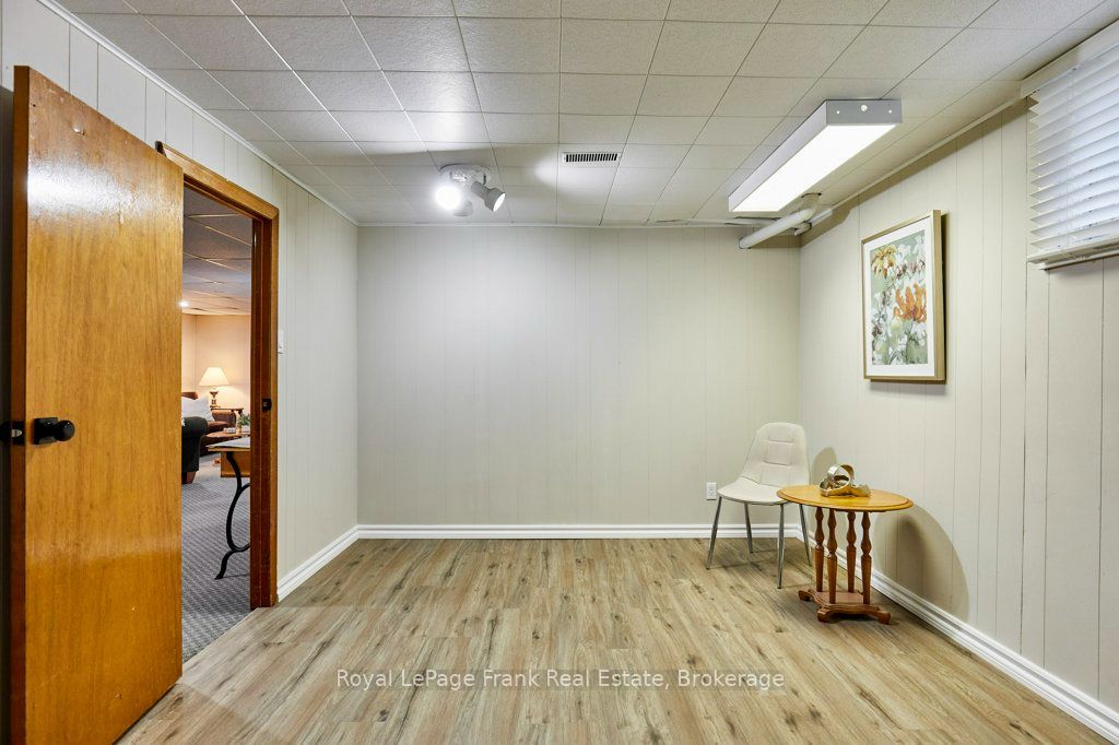 15111 Simcoe Street Property Photo 26