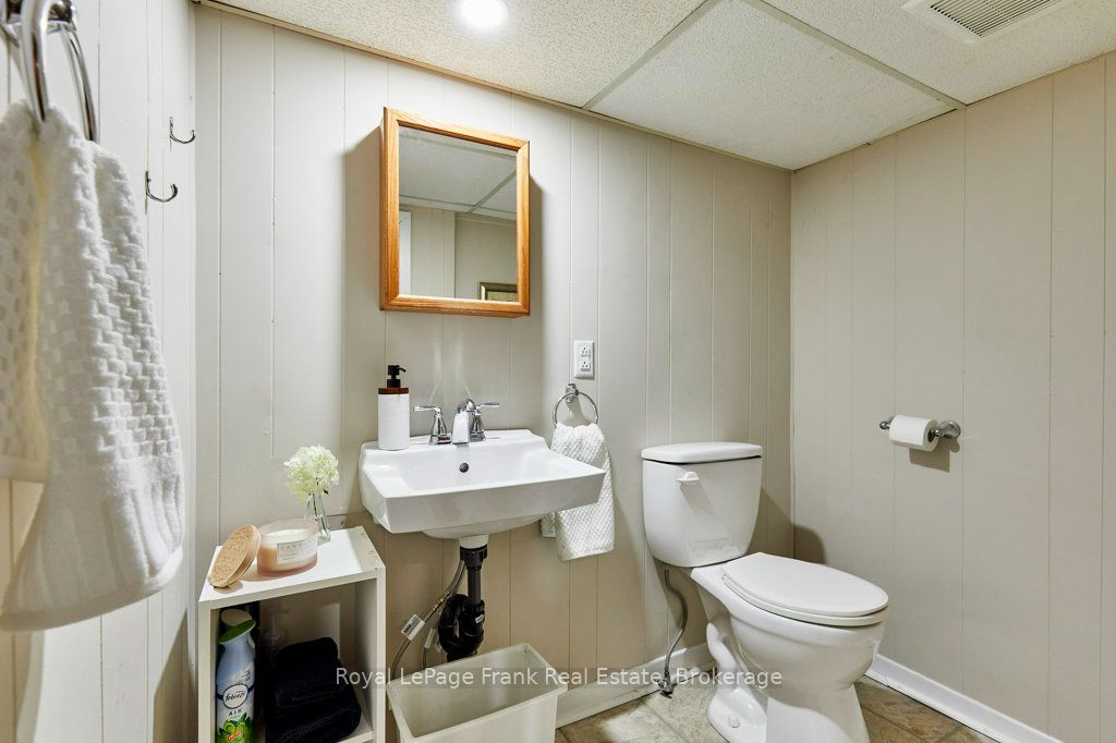 15111 Simcoe Street Property Photo 28