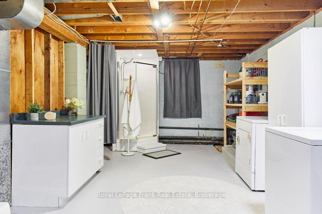 15111 Simcoe Street Property Photo 29