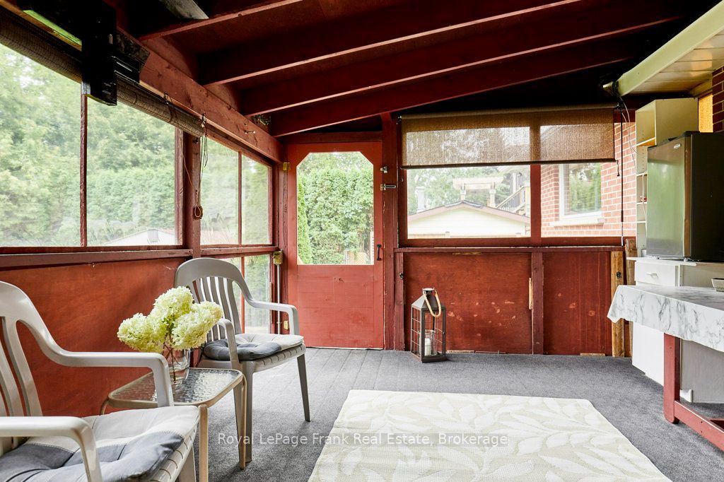 15111 Simcoe Street Property Photo 35