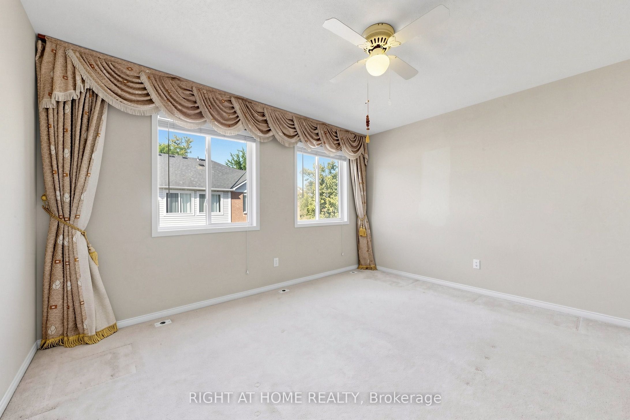 83 Mondeo Drive 130 Property Photo 16