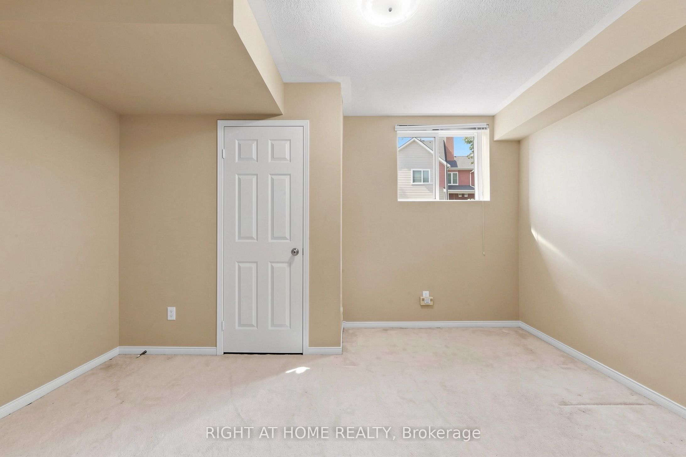 83 Mondeo Drive 130 Property Photo 20