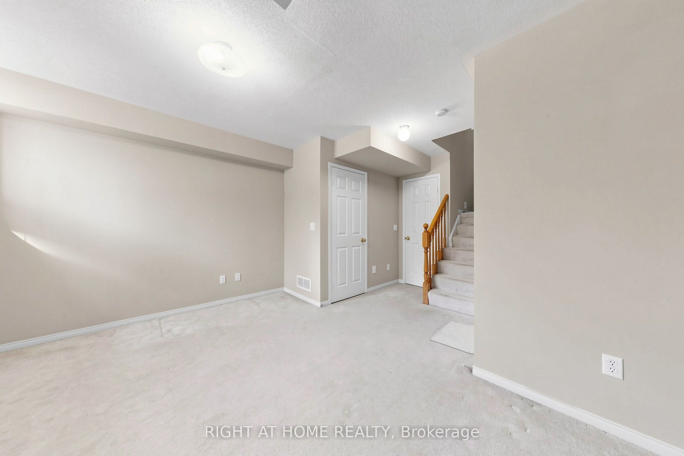83 Mondeo Drive 130 Property Photo 22