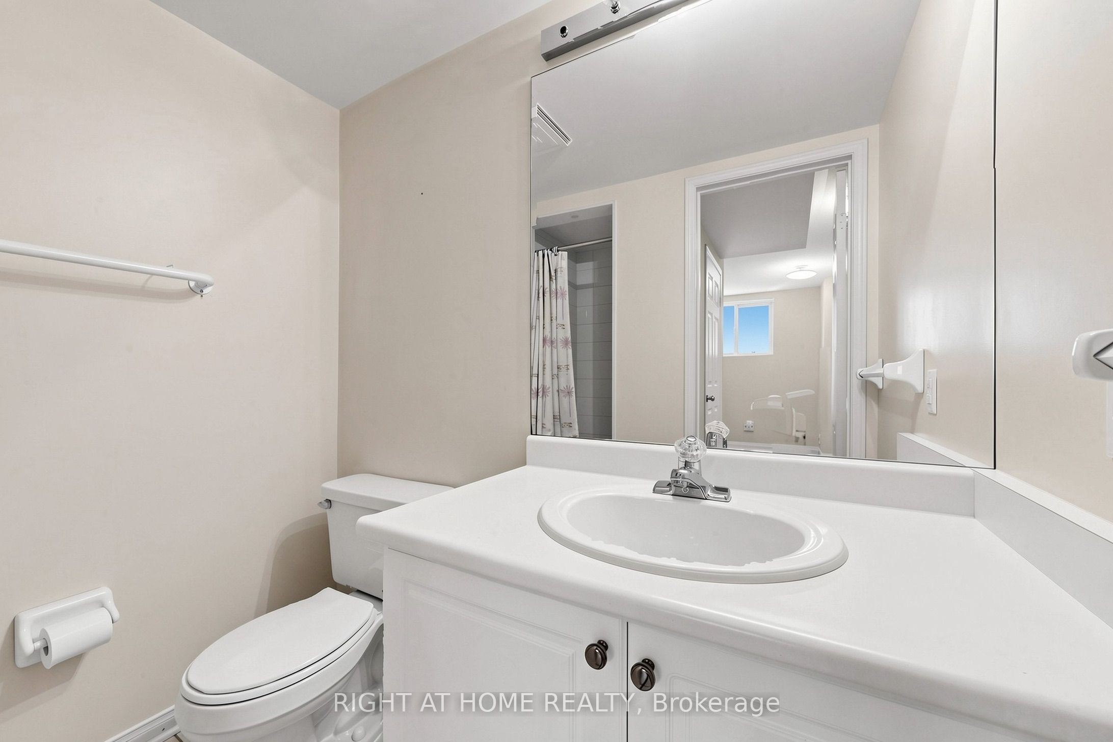 83 Mondeo Drive 130 Property Photo 24
