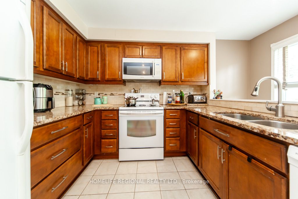 20 Rosemarie Crescent Property Photo 10