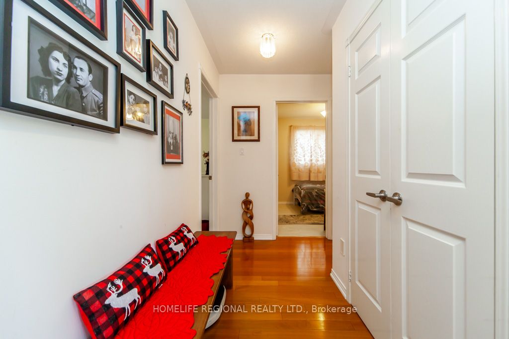 20 Rosemarie Crescent Property Photo 11