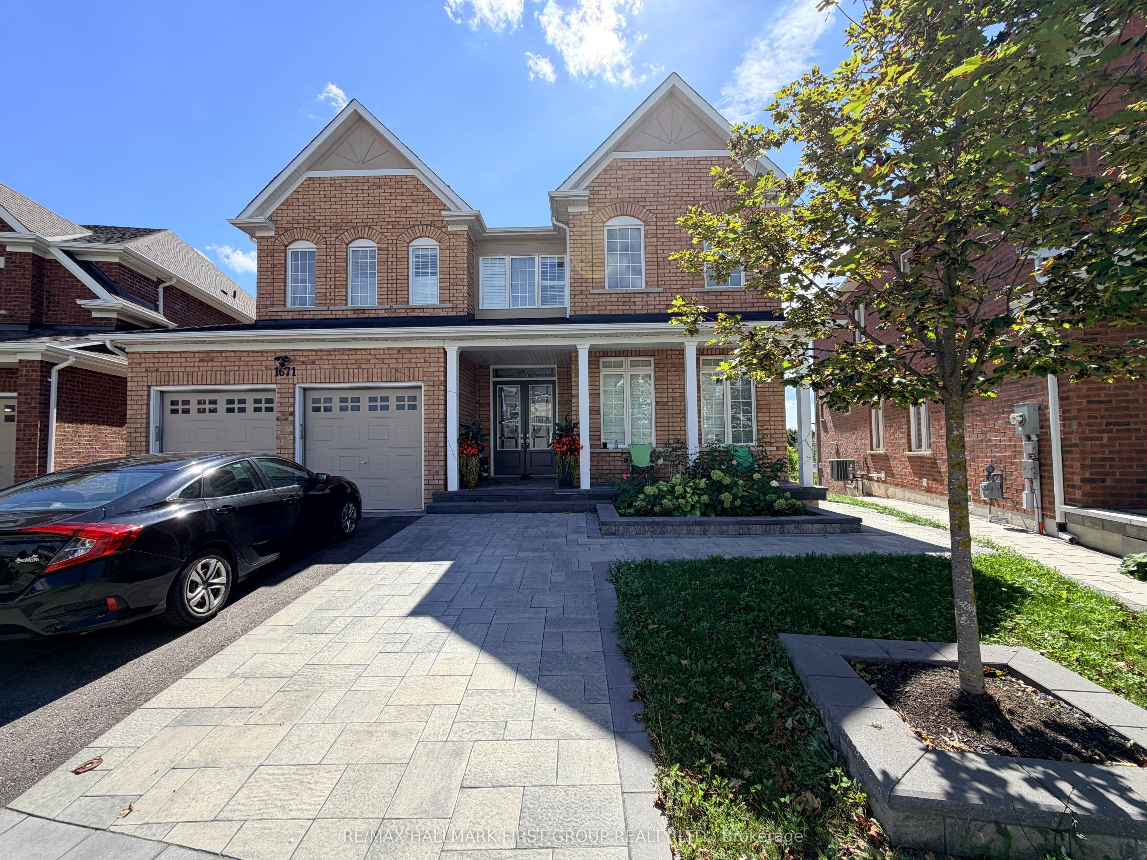 1671 William Lott Drive Property Photo 1