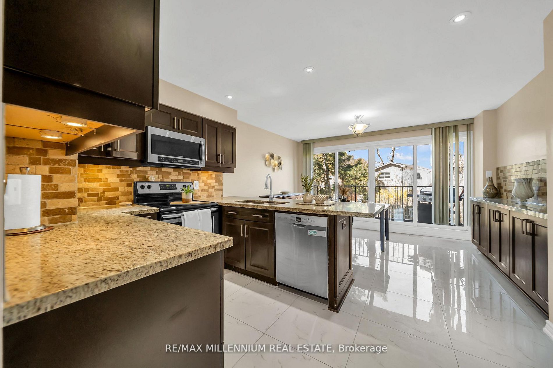 62 Cumberland Lane Property Photo 11