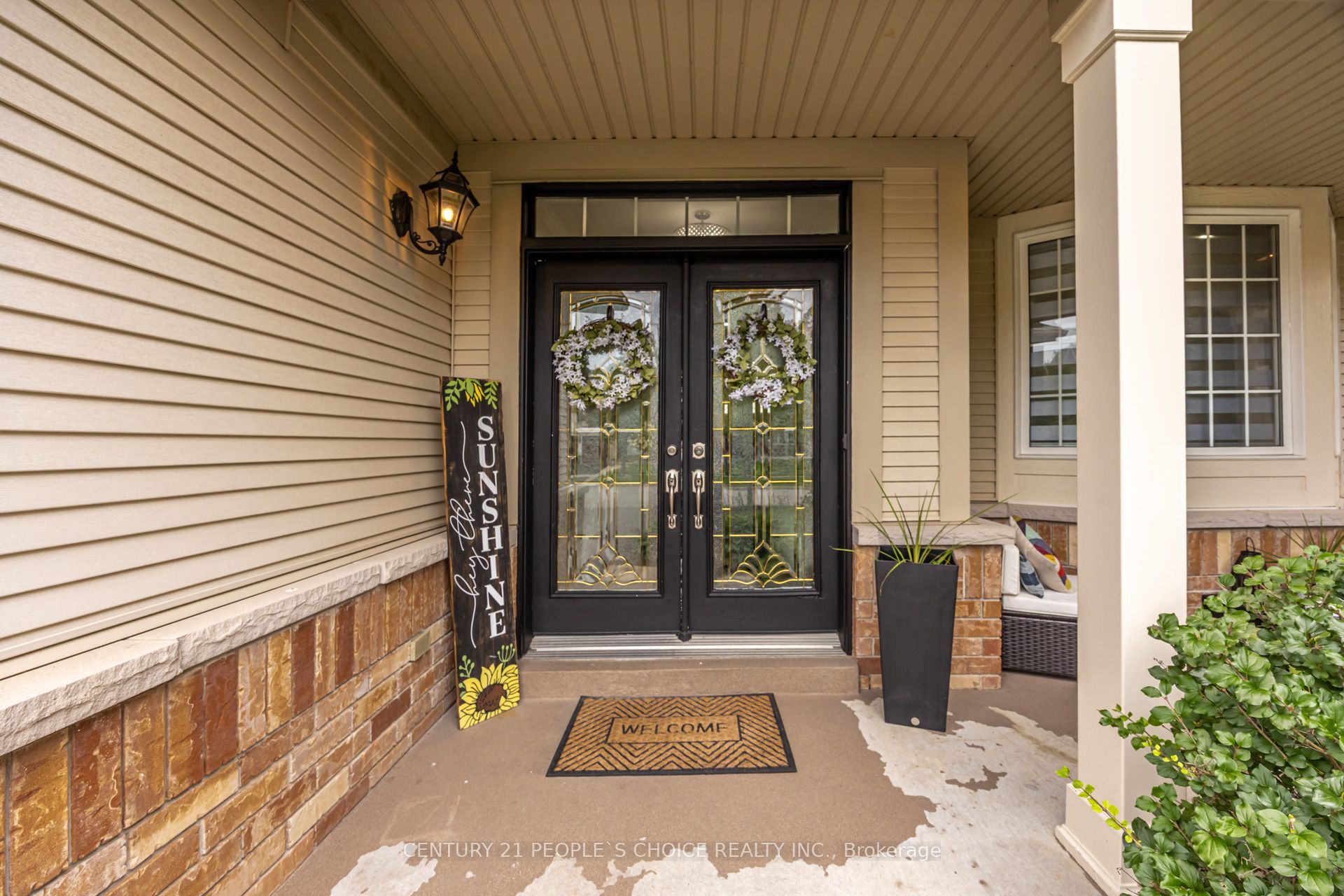 43 Jennings Drive Property Photo 2