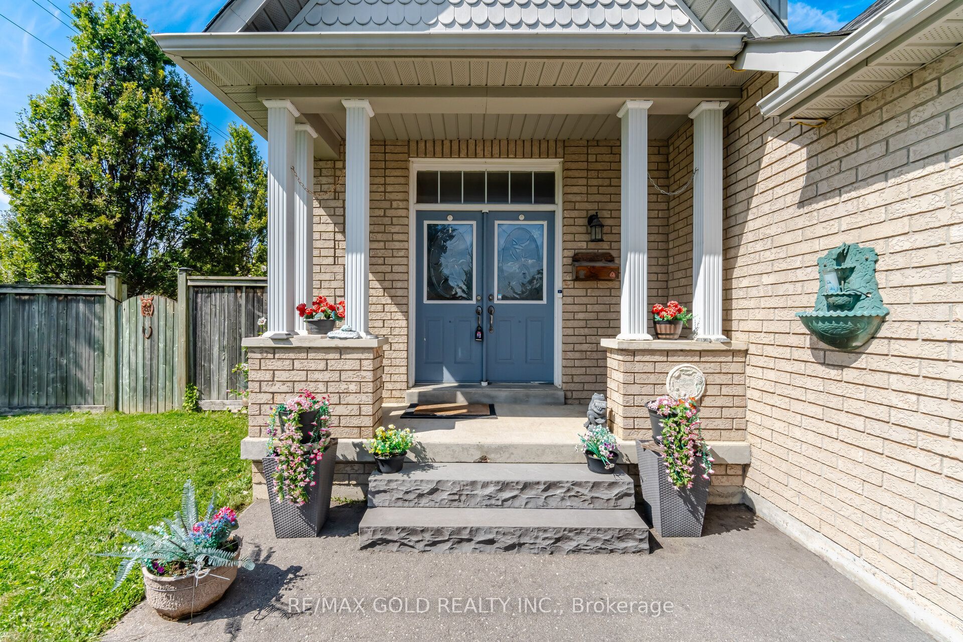 2 Sprucewood Crescent Property Photo 4