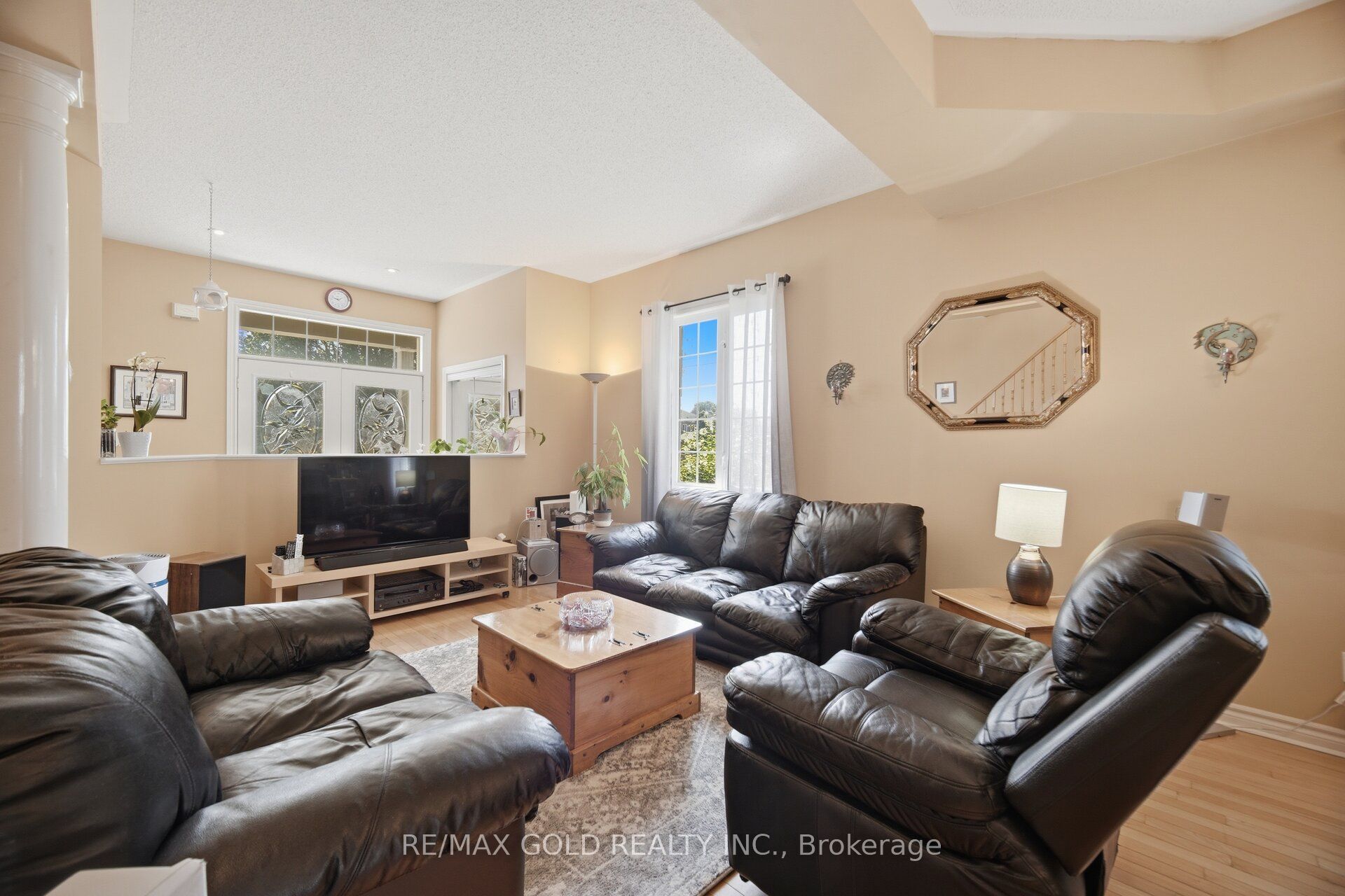2 Sprucewood Crescent Property Photo 9