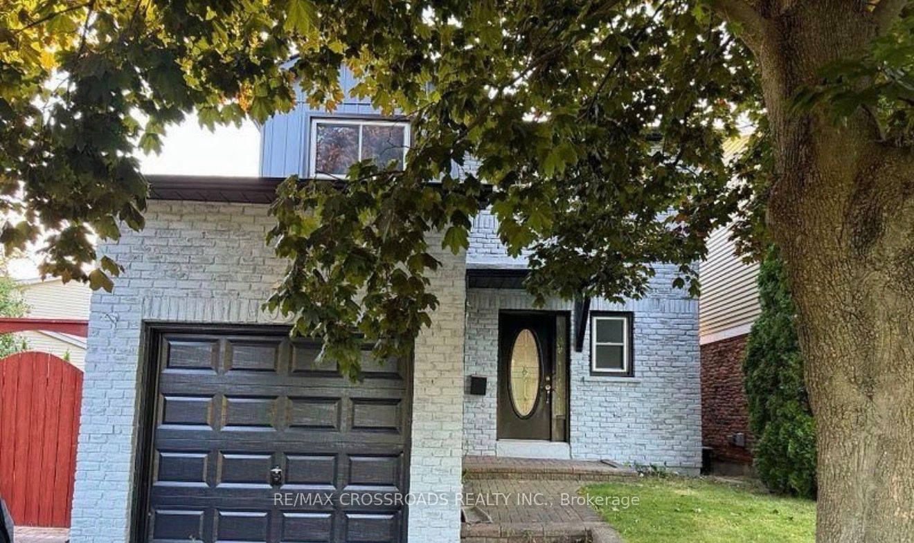 98 Kirby Crescent Property Photo 1