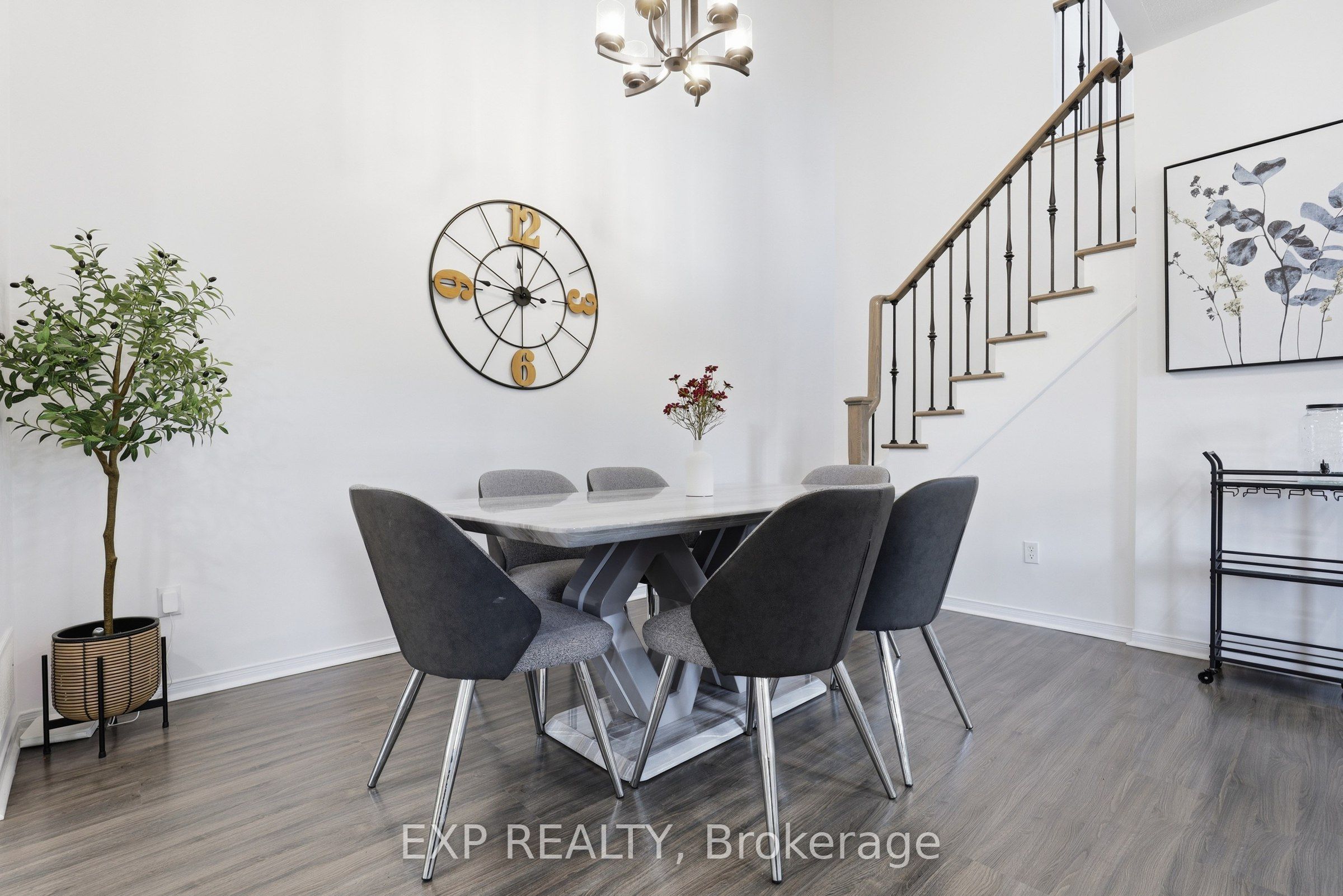 24 Hickman Road Property Photo 12