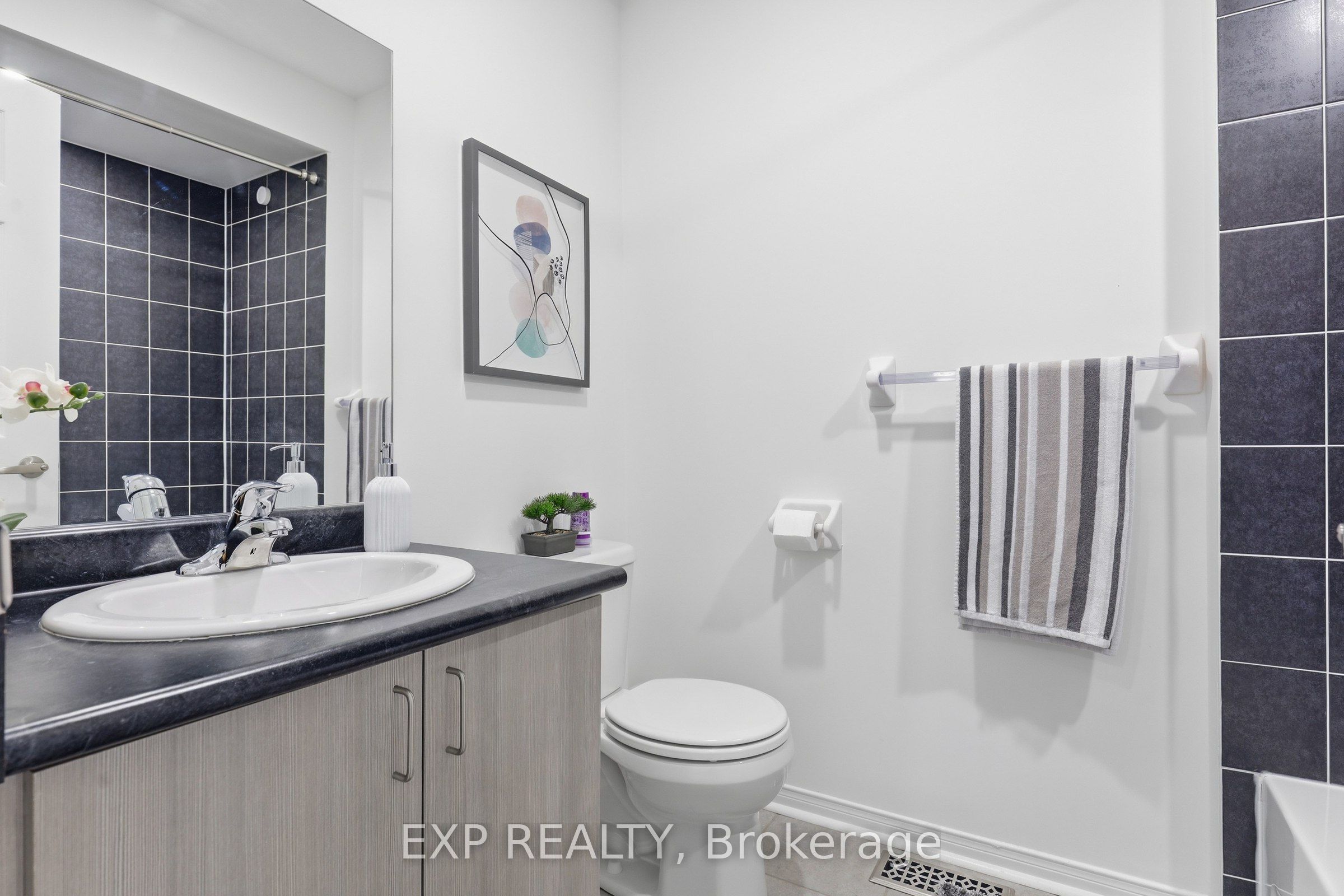 24 Hickman Road Property Photo 26