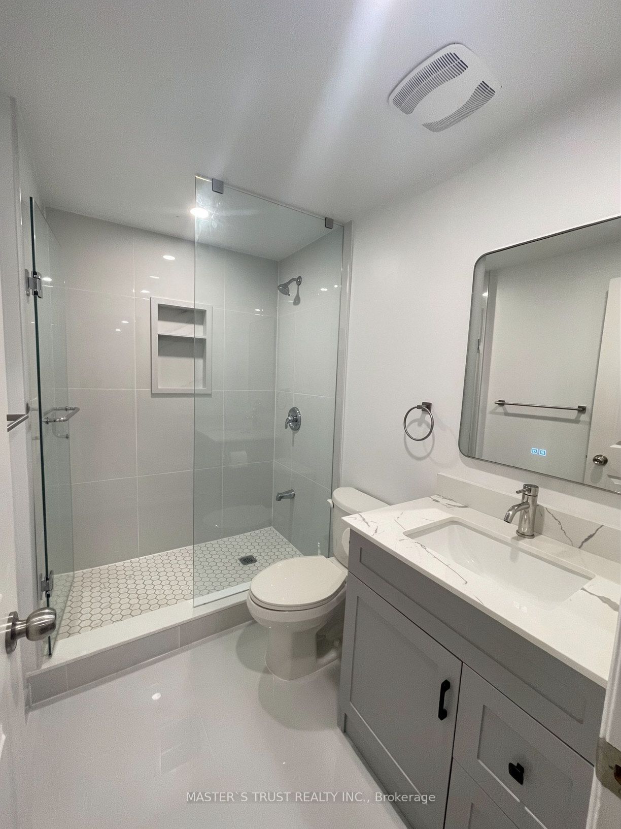 110 Placentia Boulevard Bsmt Property Photo 7