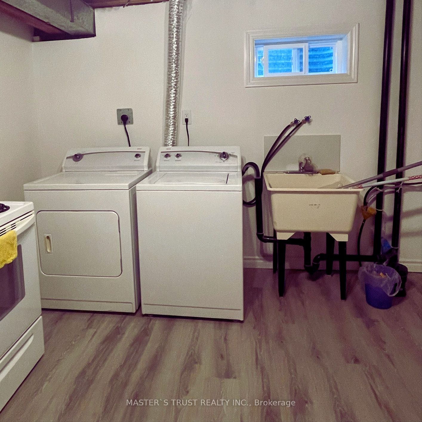 110 Placentia Boulevard Bsmt Property Photo 9
