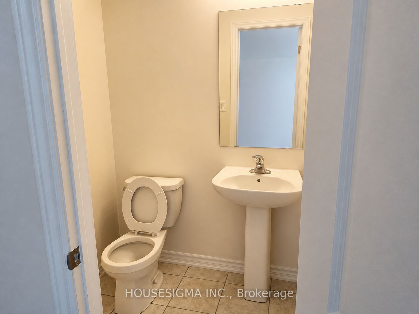 2988 Zenith Parkway Property Photo 11