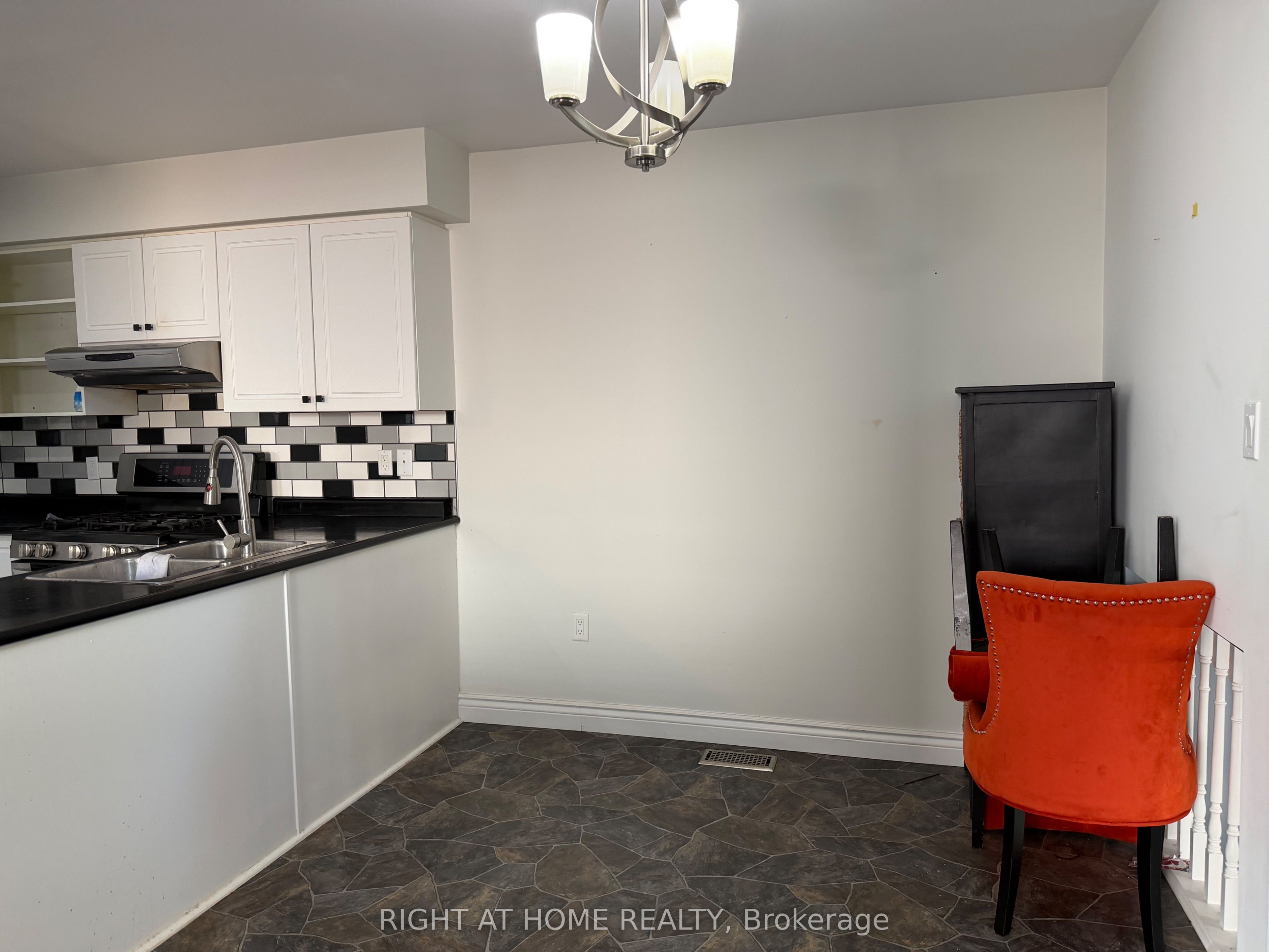 101 Kilgannon Avenue Property Photo 14