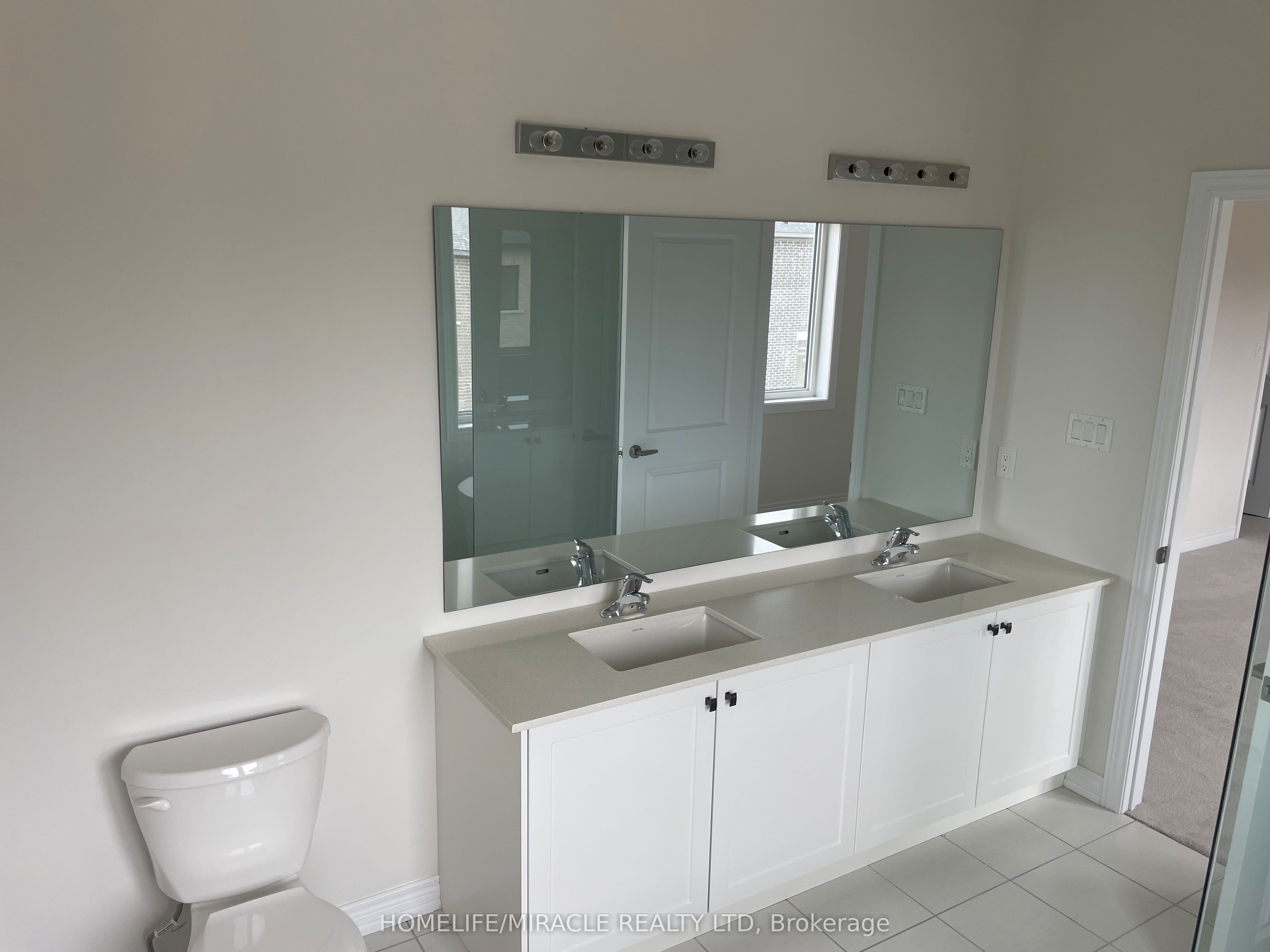 2175 Coppermine Street Property Photo 13