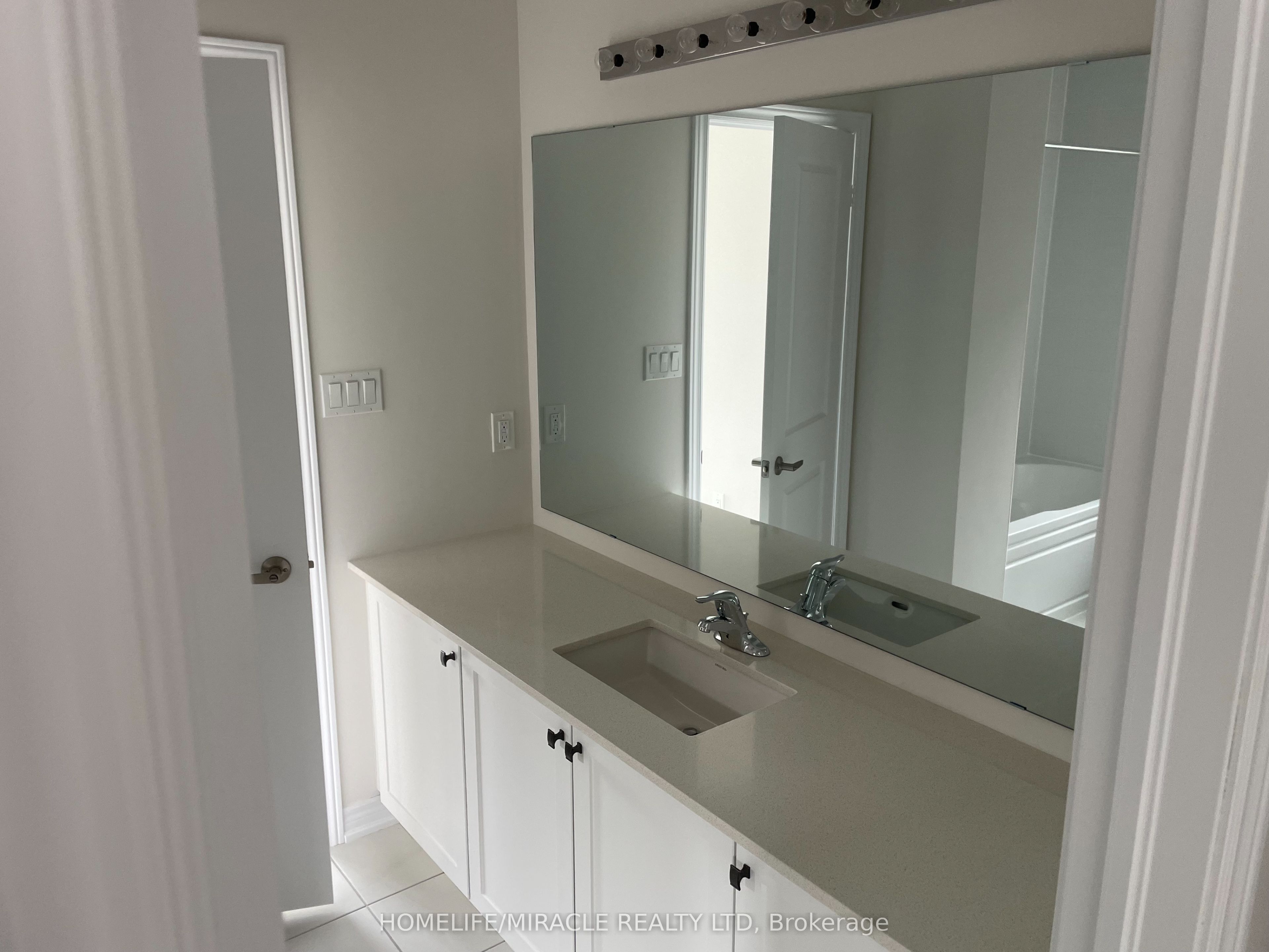 2175 Coppermine Street Property Photo 19