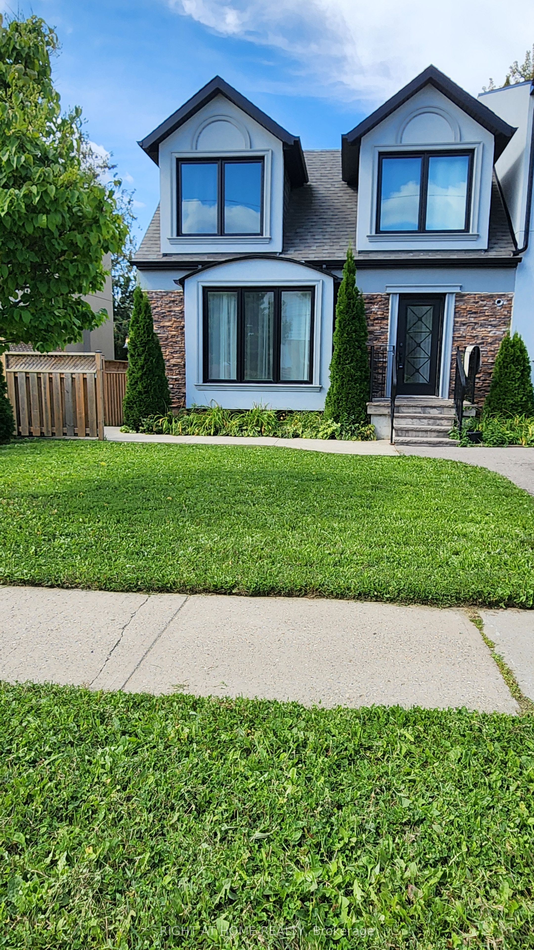 82 Ellington Drive Property Photo 2