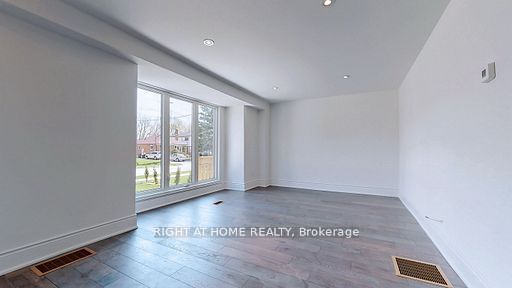 82 Ellington Drive Property Photo 4