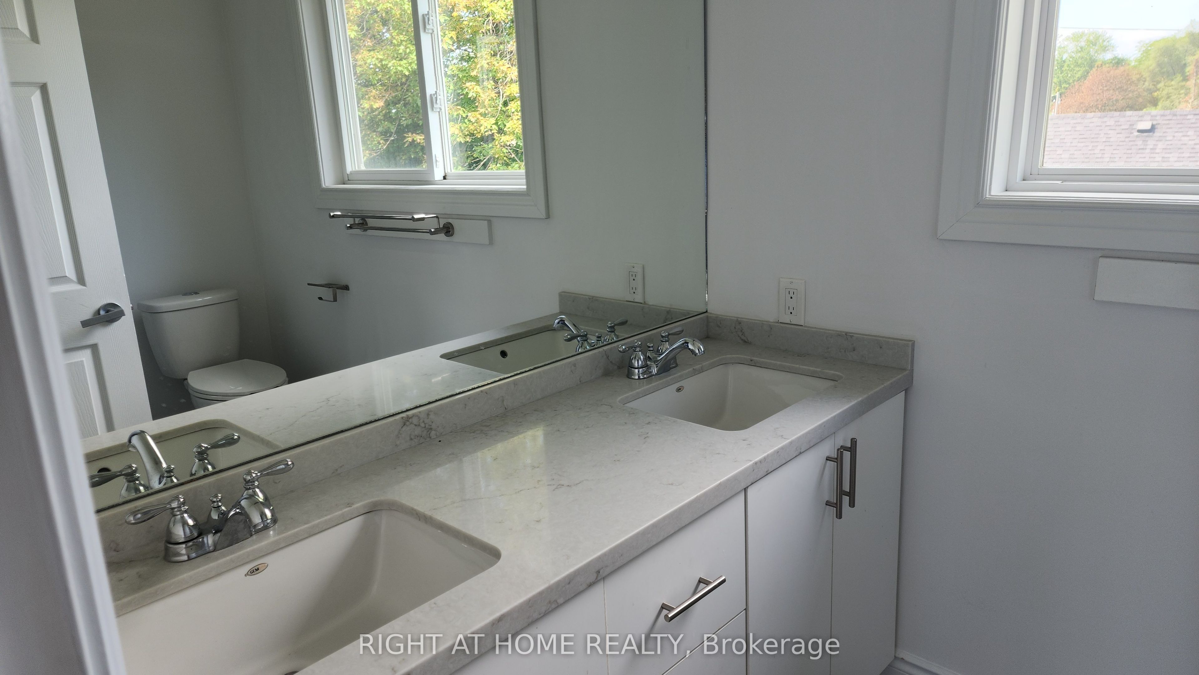 82 Ellington Drive Property Photo 13