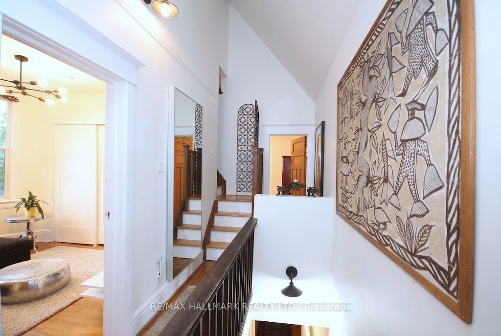 91 Ivy Avenue Upper Property Photo 7