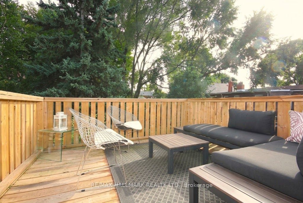 91 Ivy Avenue Upper Property Photo 13