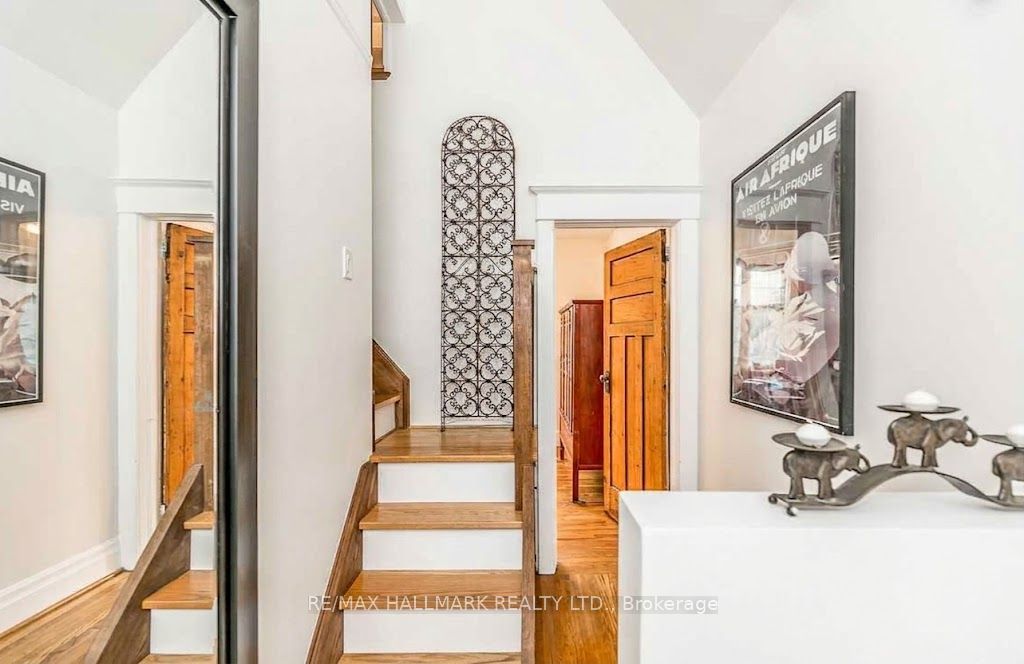 91 Ivy Avenue Upper Property Photo 15