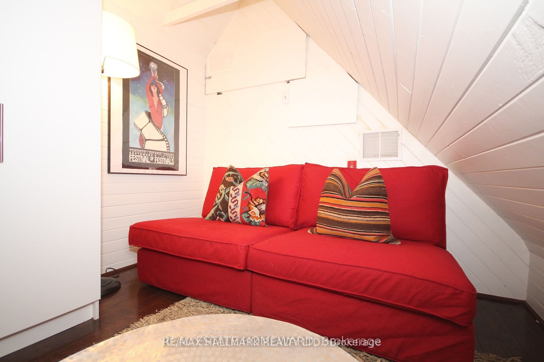 91 Ivy Avenue Upper Property Photo 24