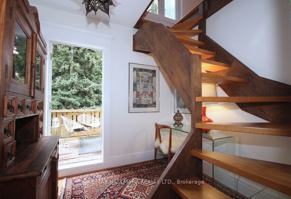 91 Ivy Avenue Upper Property Photo 27