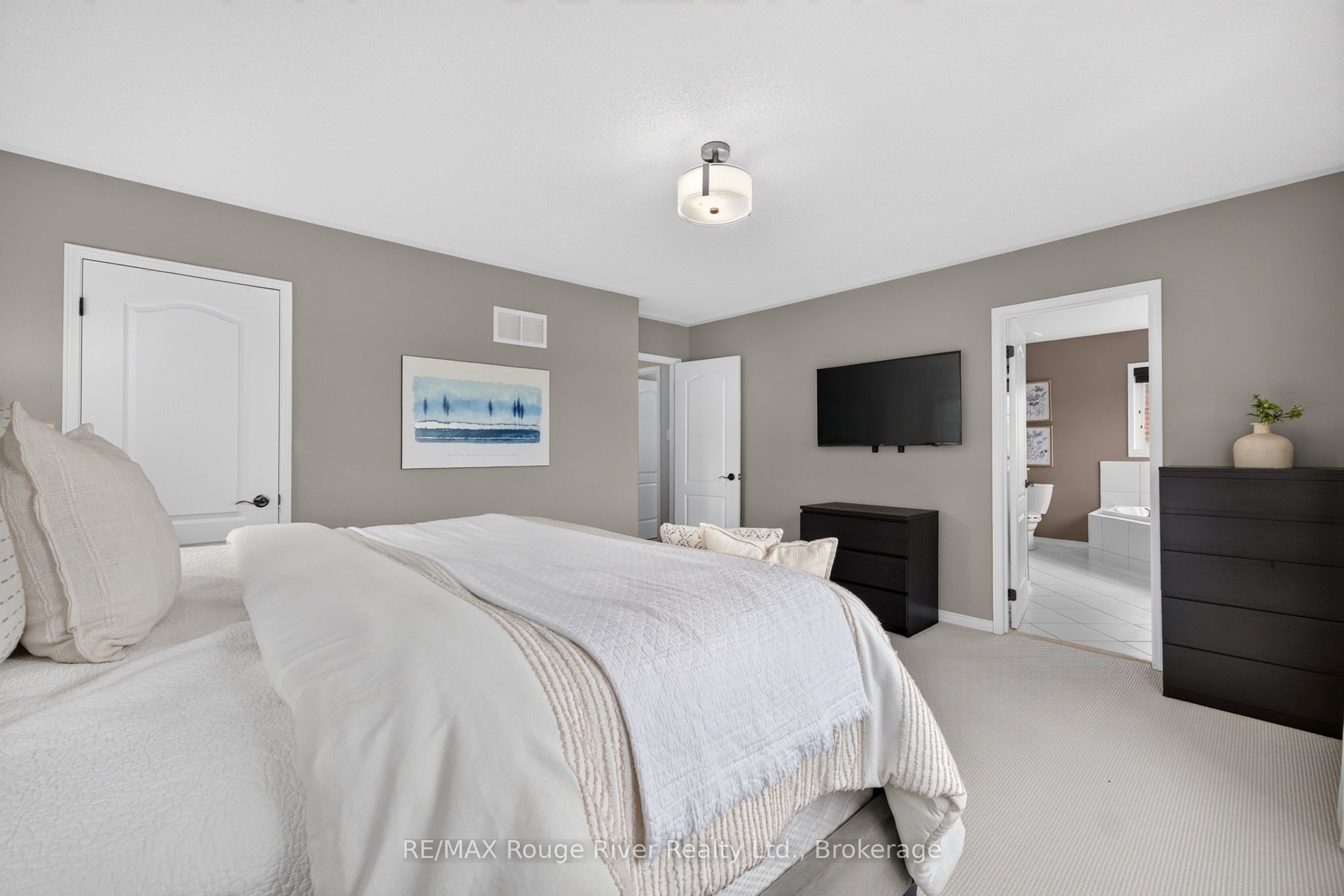 19 Galea Drive Property Photo 31