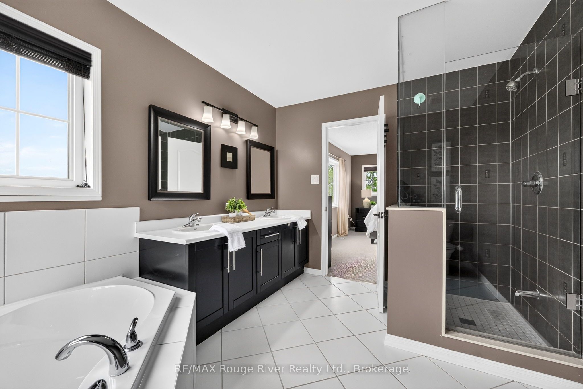 19 Galea Drive Property Photo 32