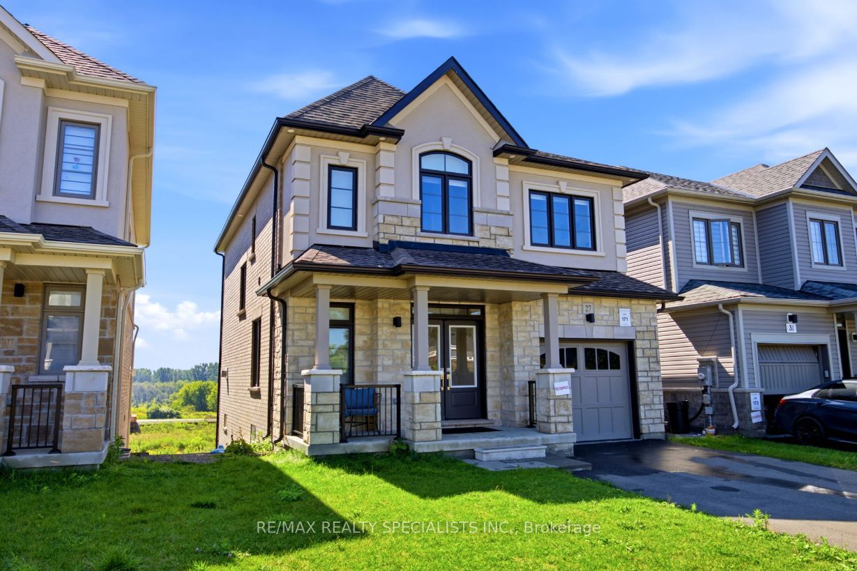 27 Salmon Crescent Property Photo 1