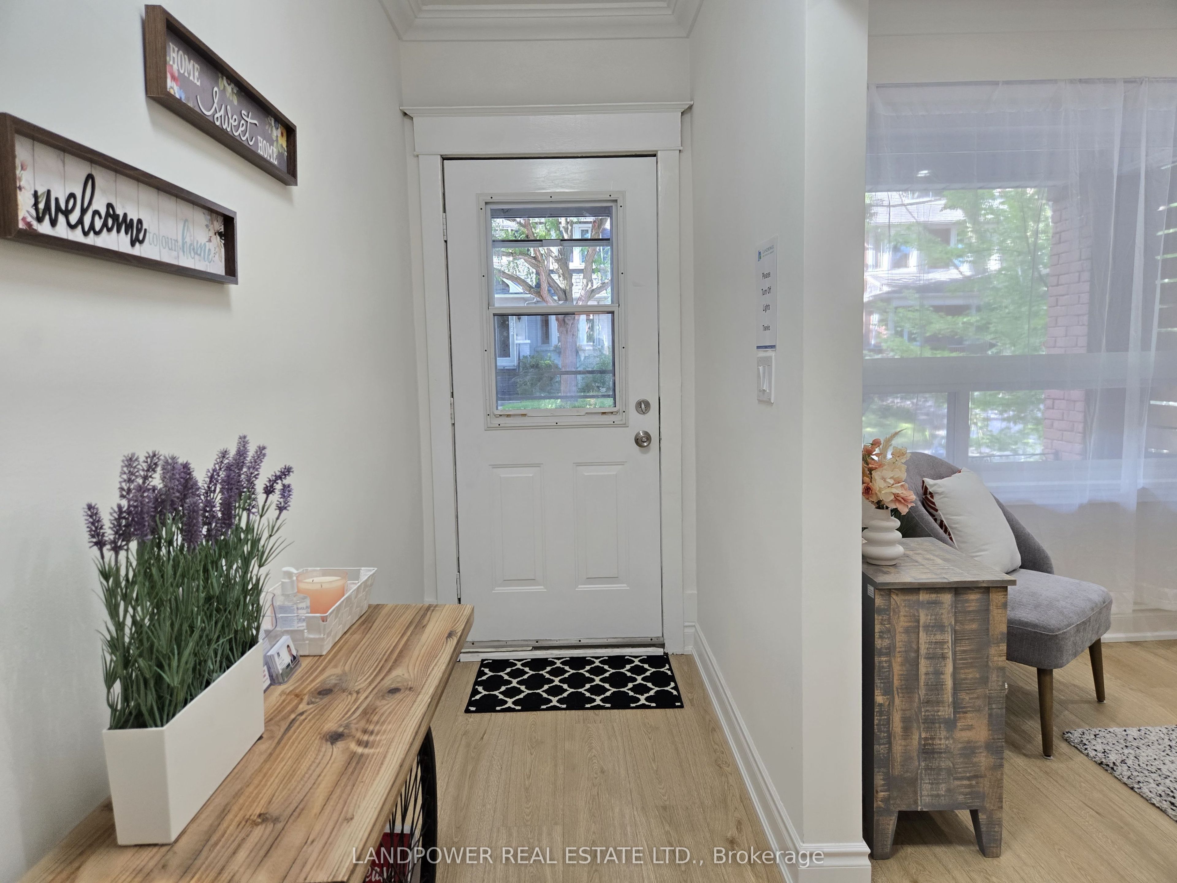 221 Riverdale Avenue Property Photo 6