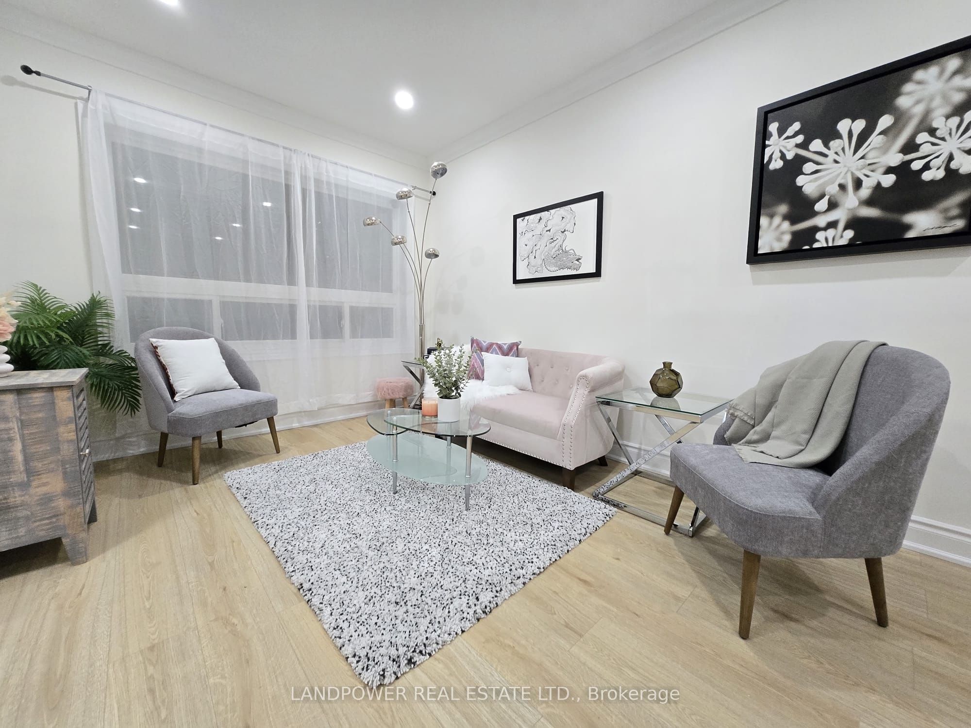 221 Riverdale Avenue Property Photo 11