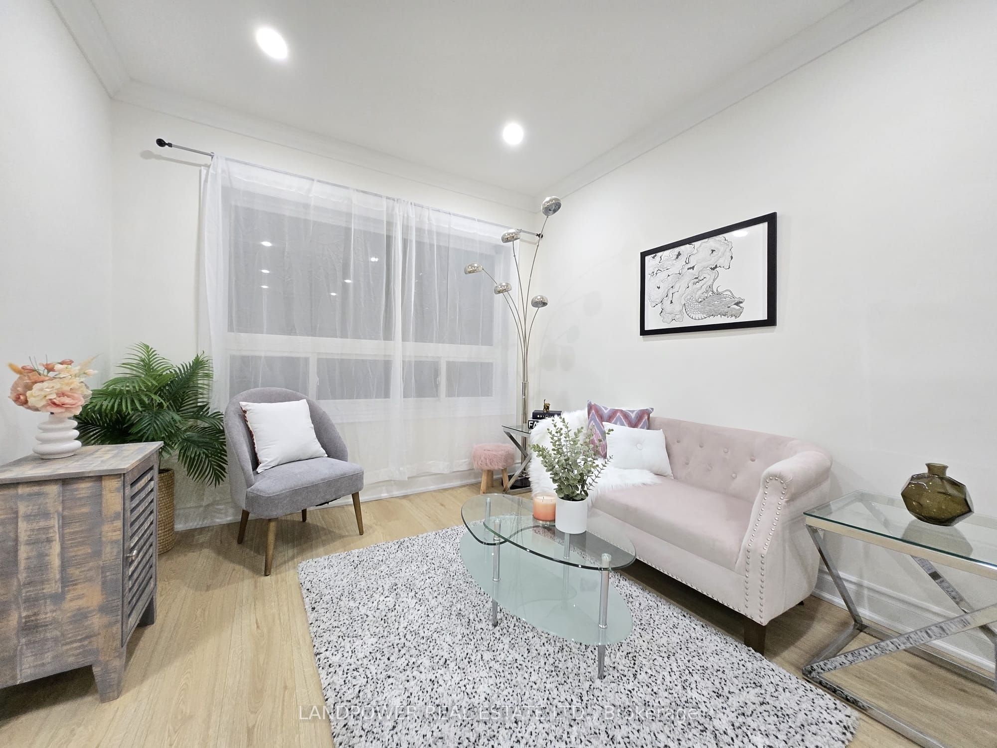 221 Riverdale Avenue Property Photo 12