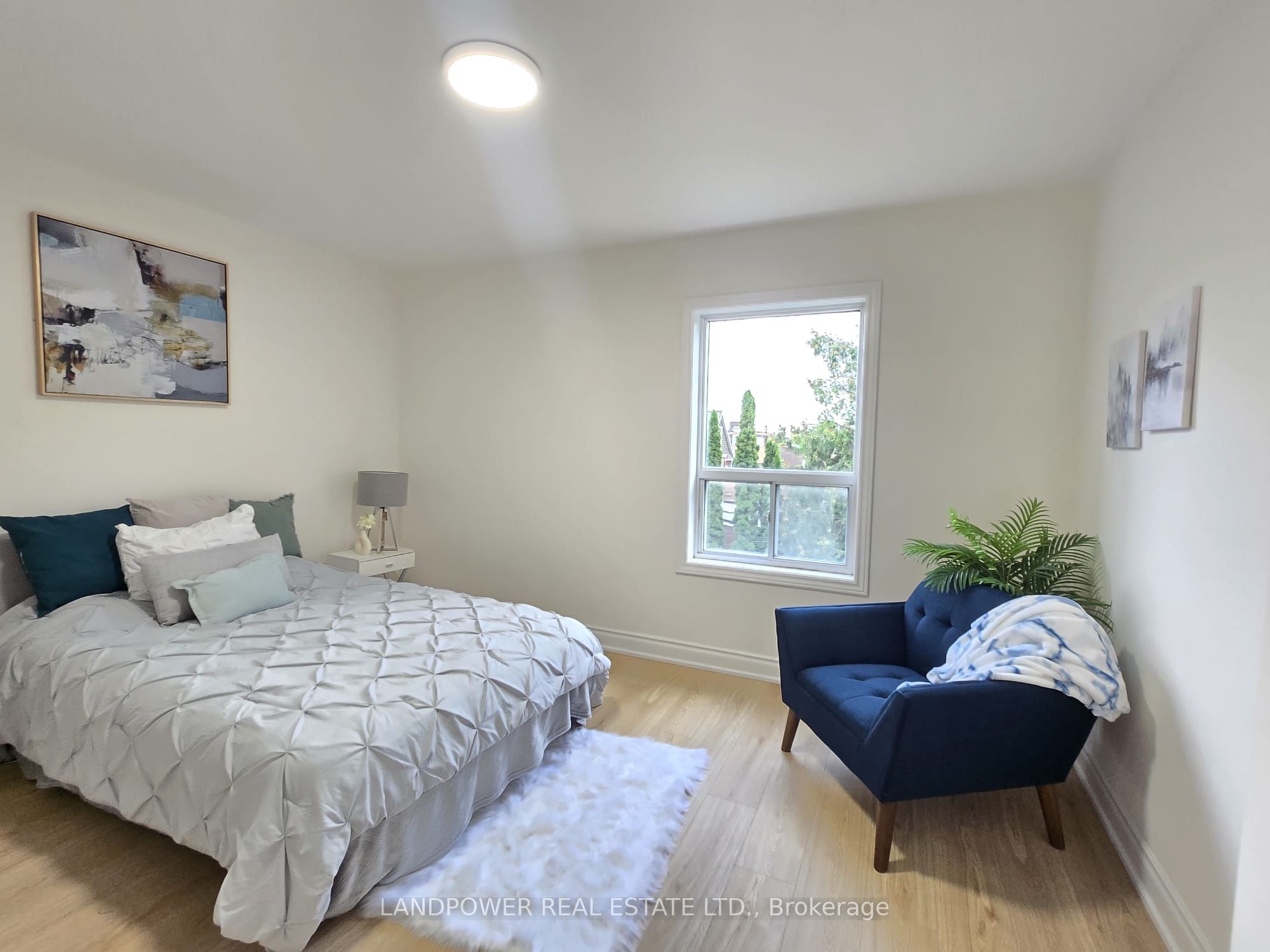 221 Riverdale Avenue Property Photo 19