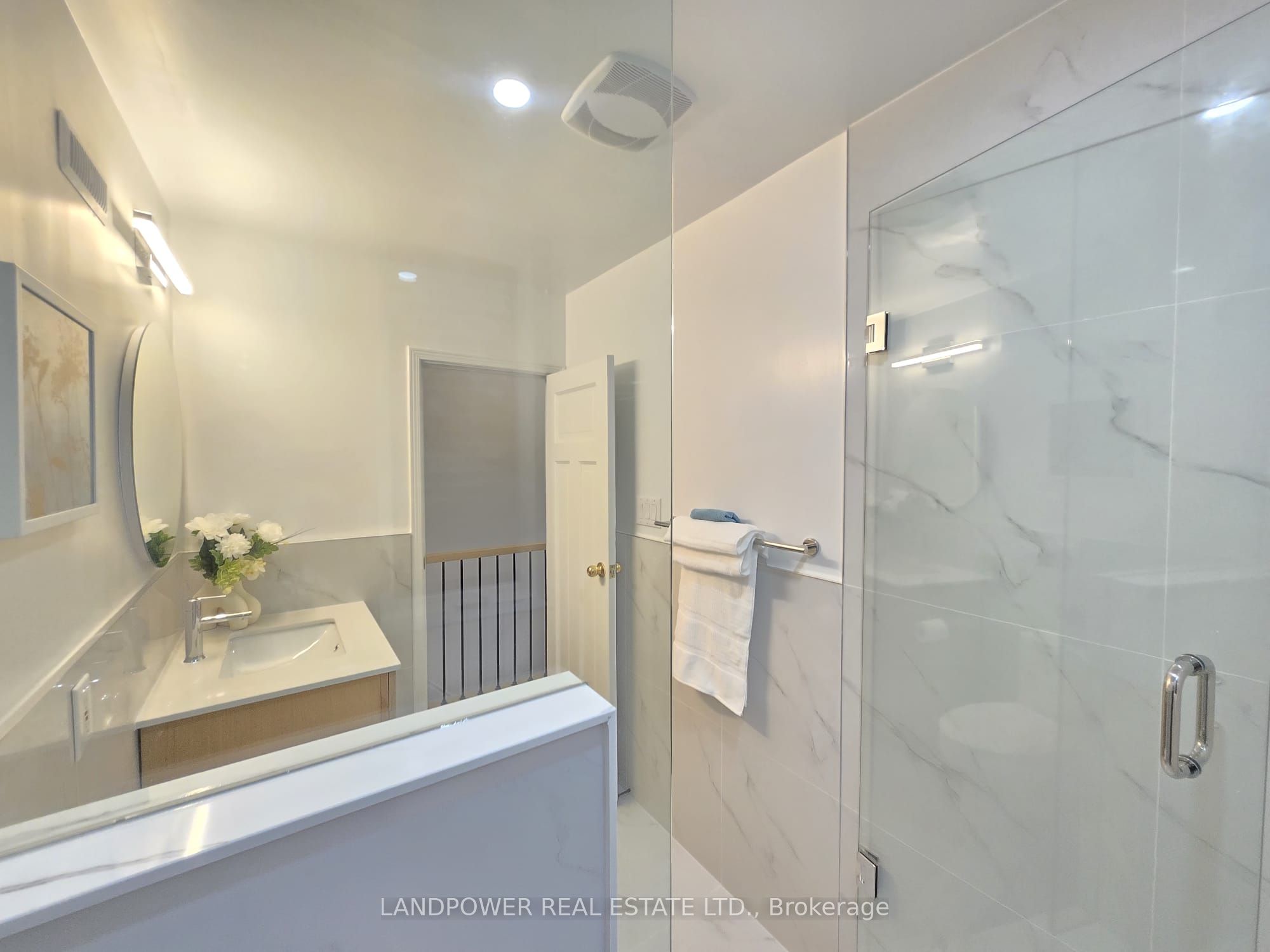 221 Riverdale Avenue Property Photo 29