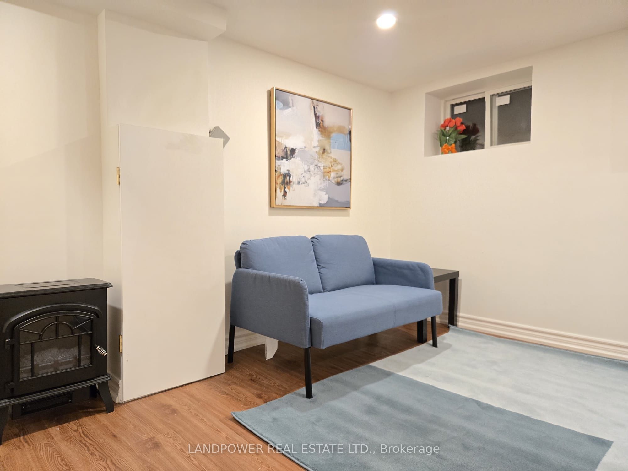 221 Riverdale Avenue Property Photo 33