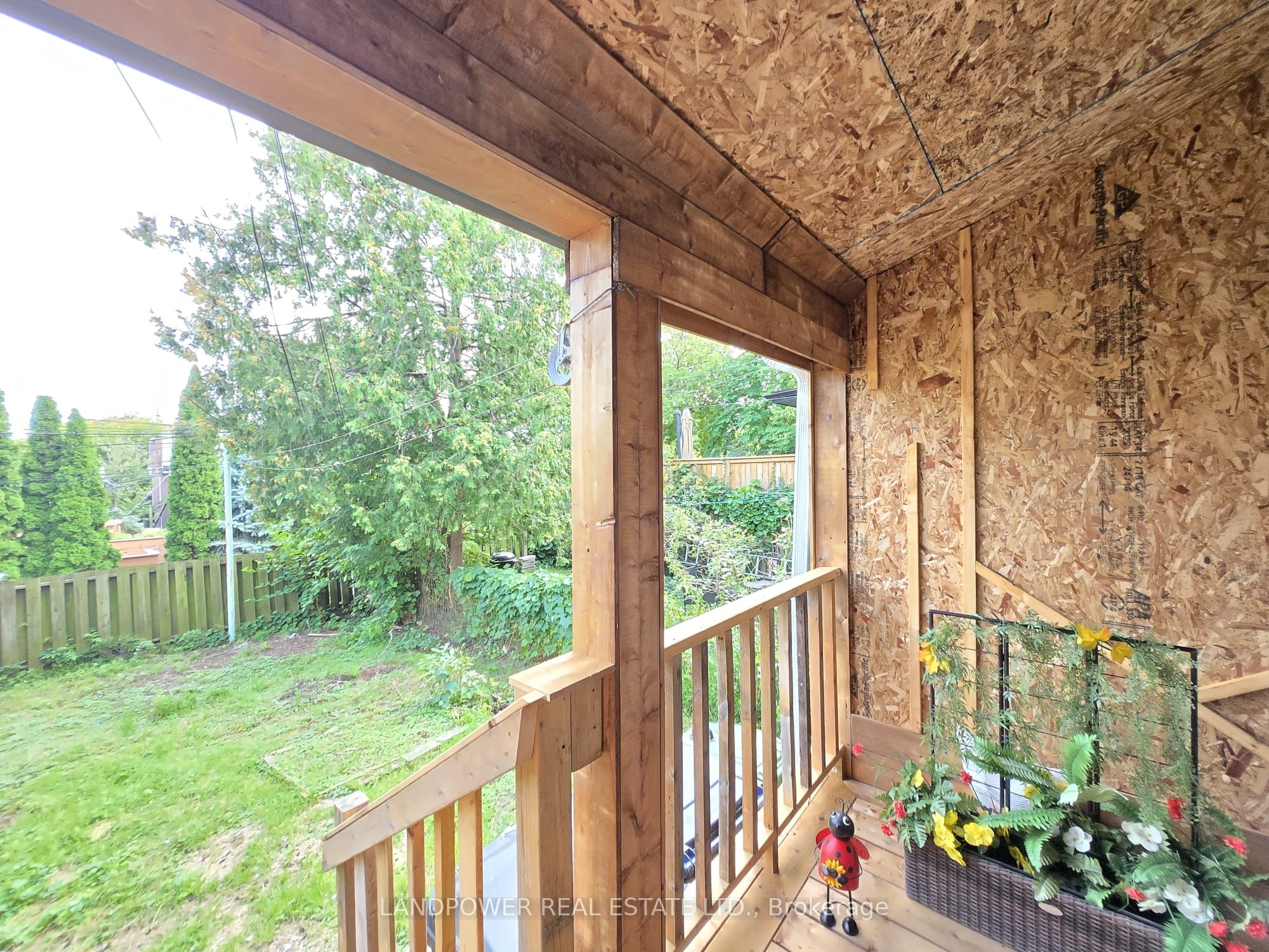 221 Riverdale Avenue Property Photo 37