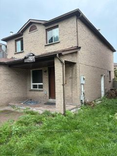 75 Chalmers Crescent Property Photo 2