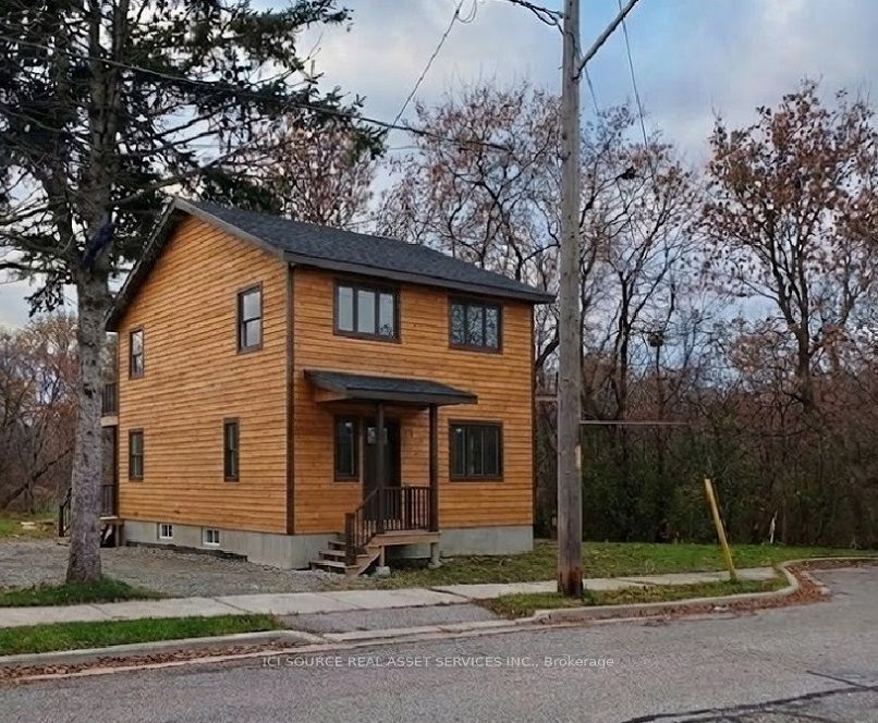 85 Hall Street Property Photo 1