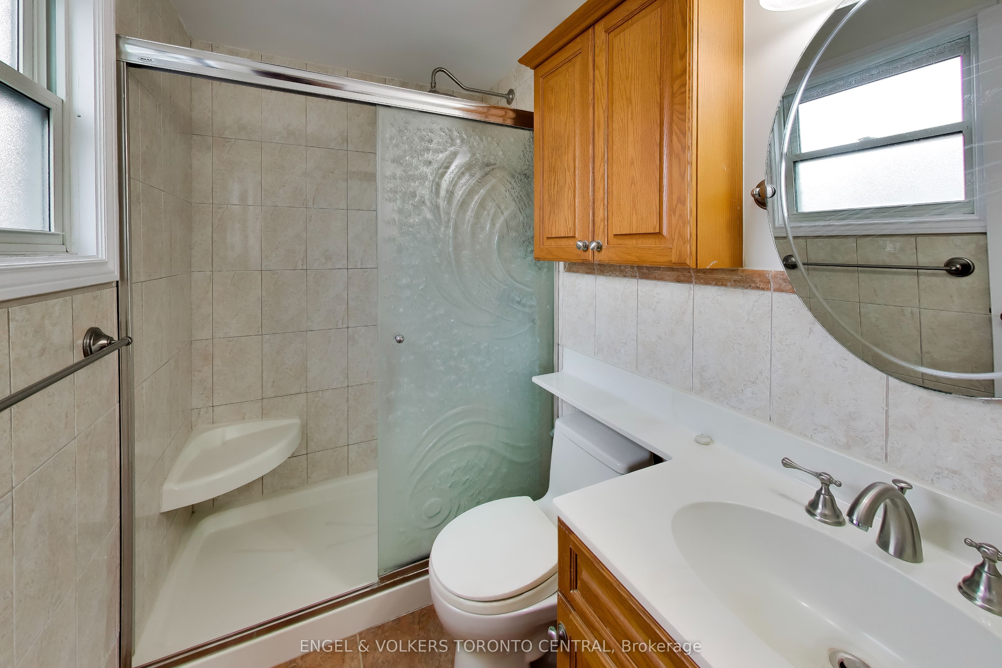 68 Hawley Crescent Property Photo 10