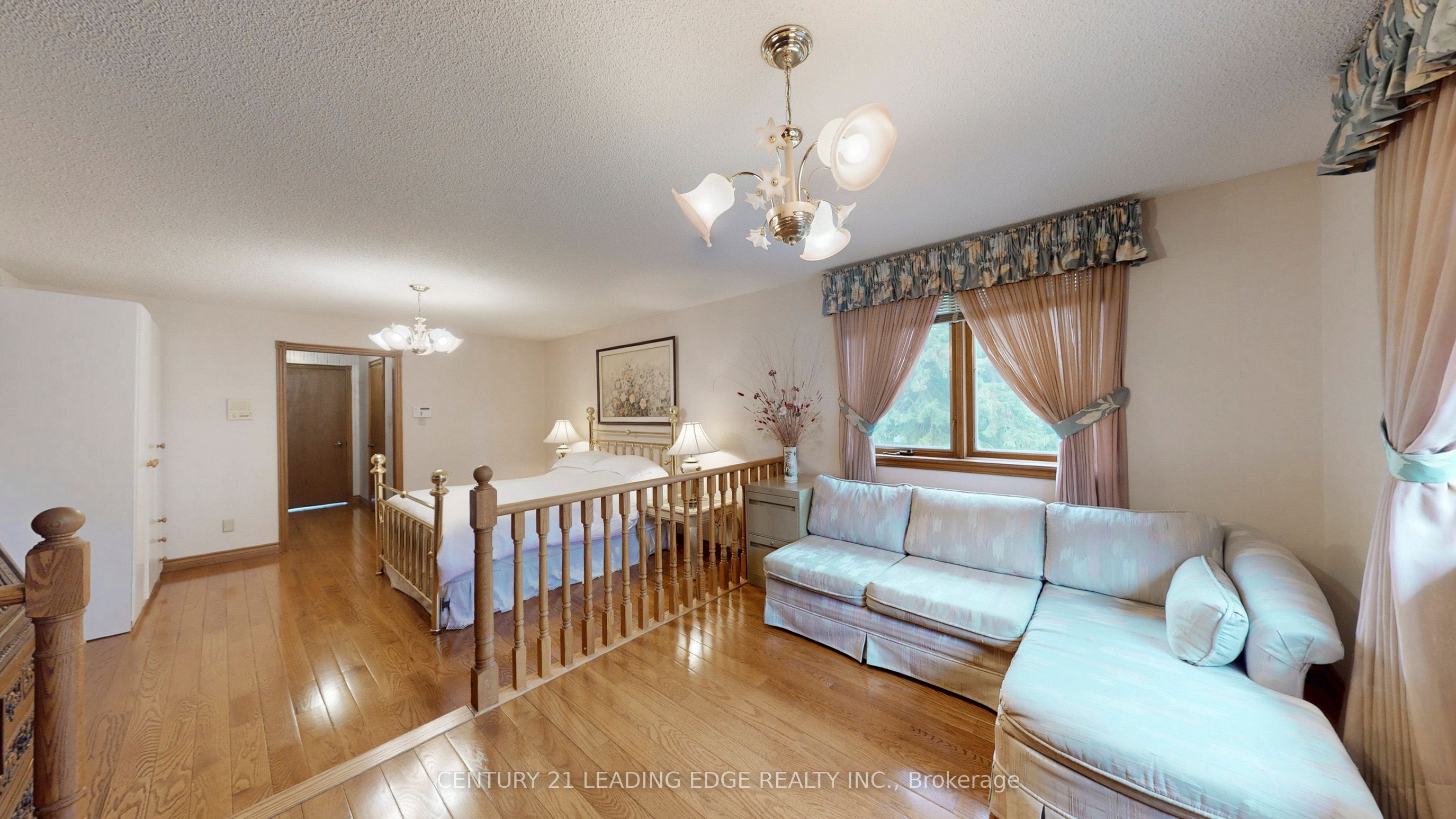1127 Oshawa Boulevard N Property Photo 23