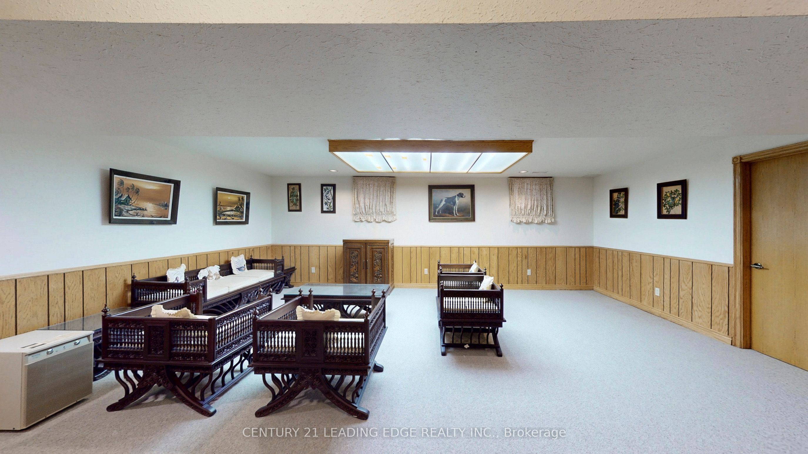 1127 Oshawa Boulevard N Property Photo 39